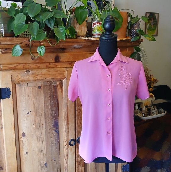 80s Vintage Rose Embroidered Blouse Scalloped Hem Bubblegum Pink Size S Coquette - Picture 5 of 14